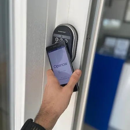 招待所 佩恩西玛尔旅馆 2*