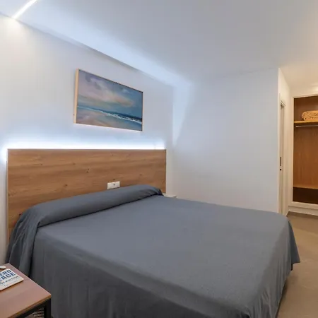 佩恩西玛尔旅馆 2* 厄尔·阿尔特