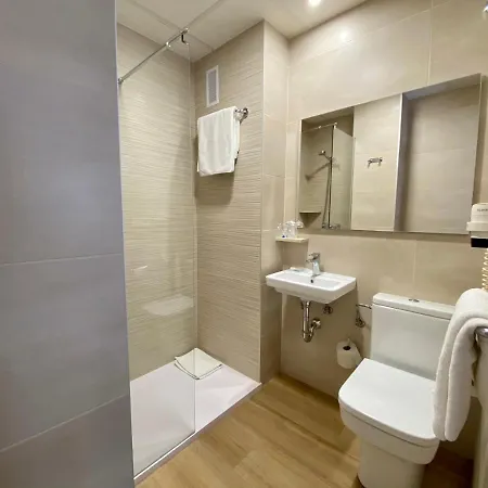 佩恩西玛尔旅馆 2*